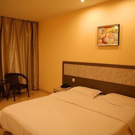 Huiquan Hotel Yantai Extérieur photo