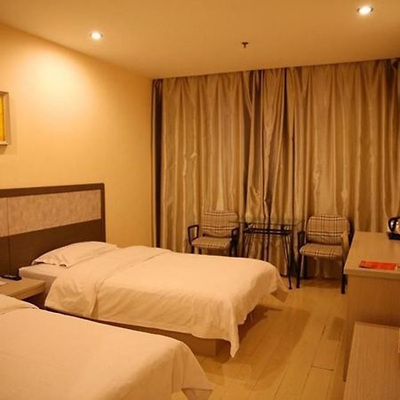 Huiquan Hotel Yantai Extérieur photo